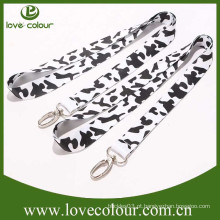 Lanyard barato popular feito sob encomenda da vaca / lanyards impressos do polylester amostra livre